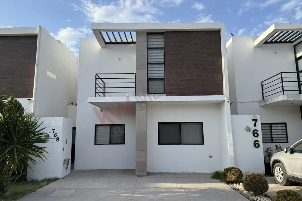 Casa en venta en Villa de las Palmas, Torreón — foto 1 de 16