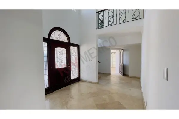 Casa en venta en Residencial el Fresno, Torreón — foto 2 de 26