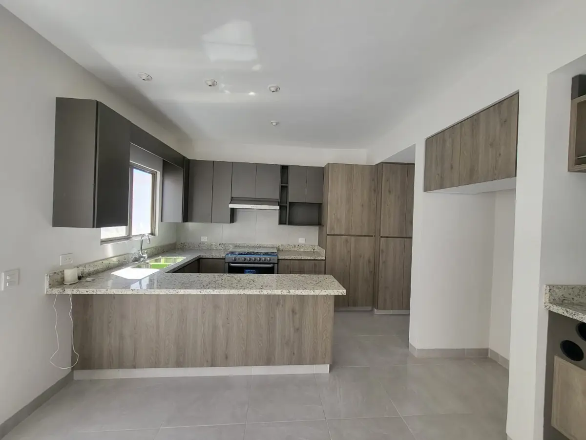 Vista 2 de Casa en Venta en Villa Romana, Torreón, Coahuila