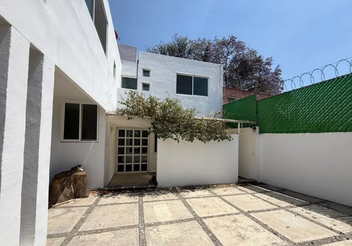 Casa en renta en Jardines de Cuernavaca, Cuernavaca — foto 1 de 17
