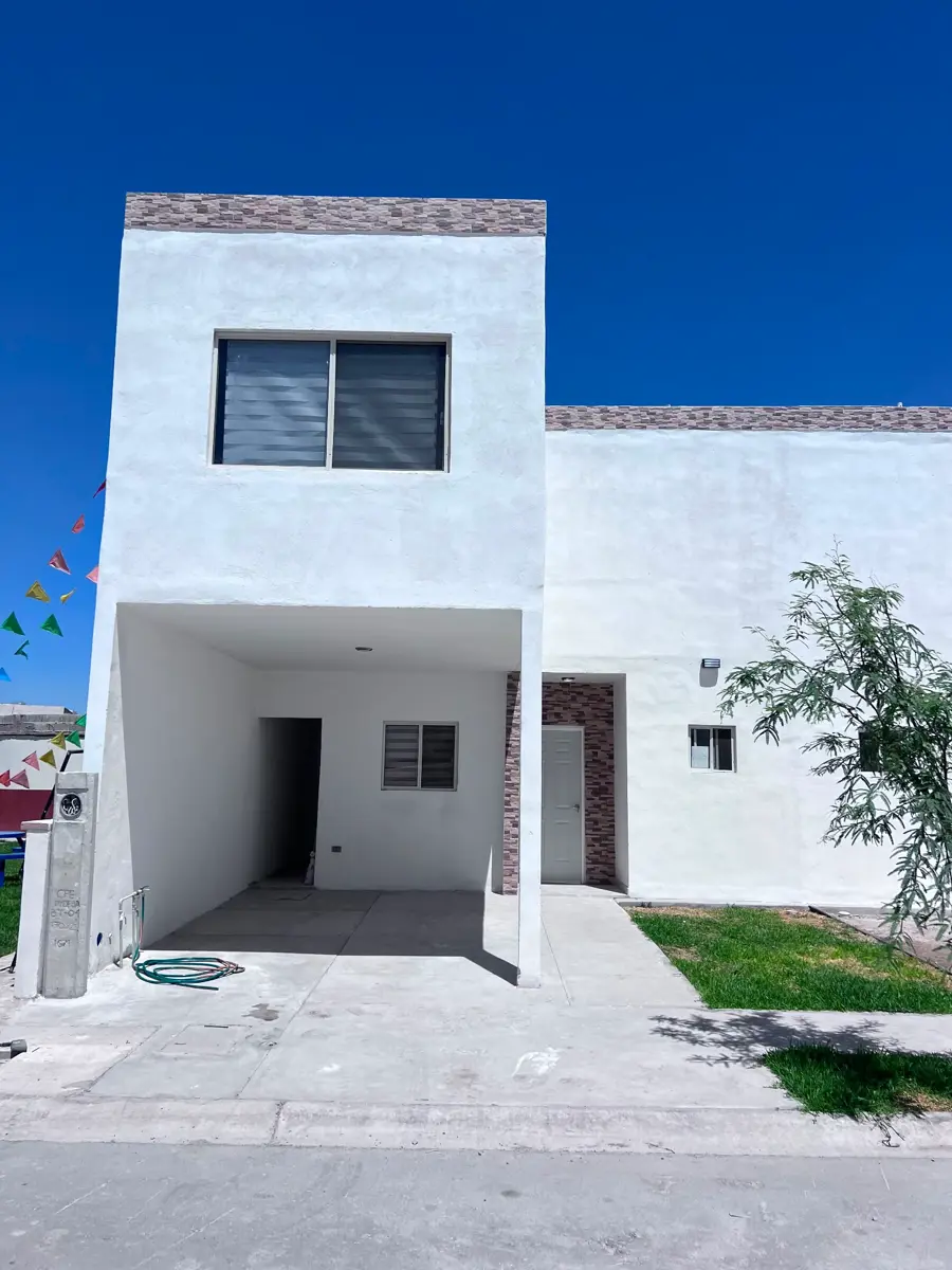 Casa en venta en Mieleras, Torreón — foto 1 de 11