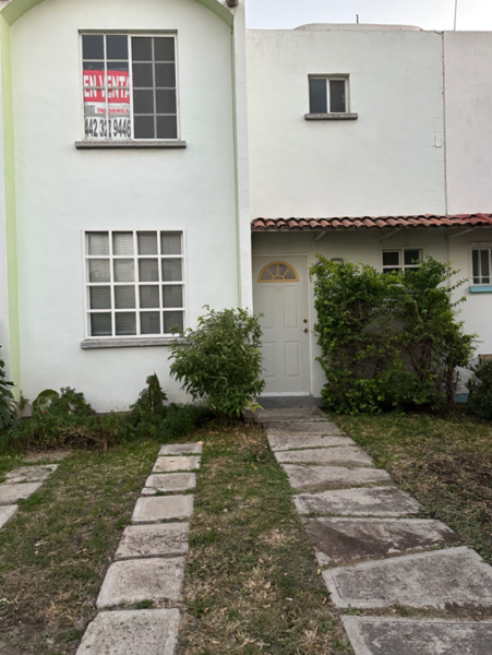 Casa en Condominio en Venta en Cumbres del Roble, Candiles, Querétaro por $1,799,000