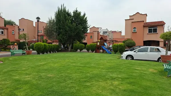 Casa en venta en Jardines de Santa Monica, Tlalnepantla de Baz — foto 2 de 34