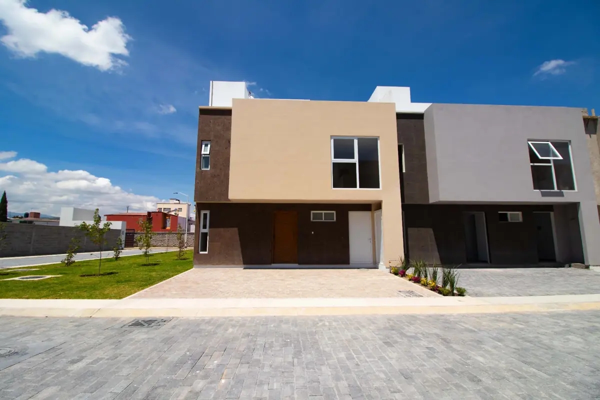 Casa en venta en Jesus Jimenez Gallardo, Metepec — foto 1 de 15