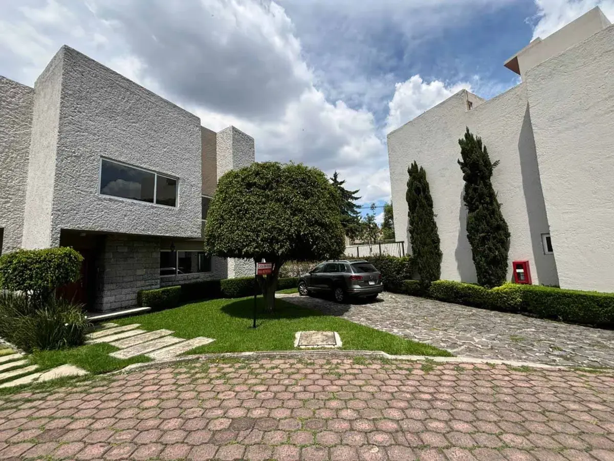 Casa en venta en San Bernabé Ocotepec, La Magdalena Contreras — foto 1 de 10