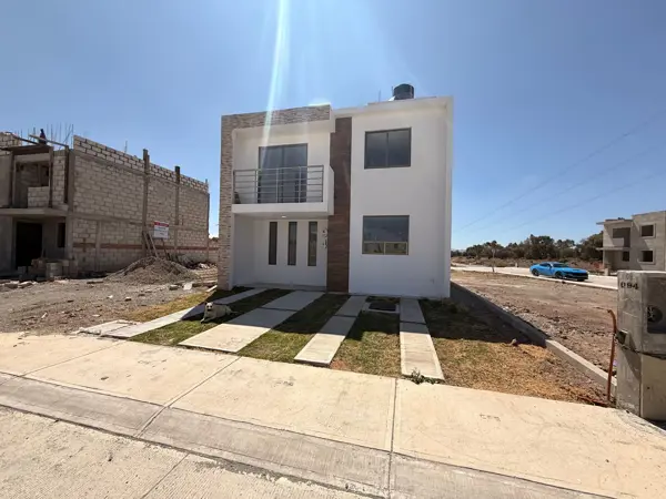 Casa en venta en Lomas del Chacón, Mineral de la Reforma — foto 2 de 24