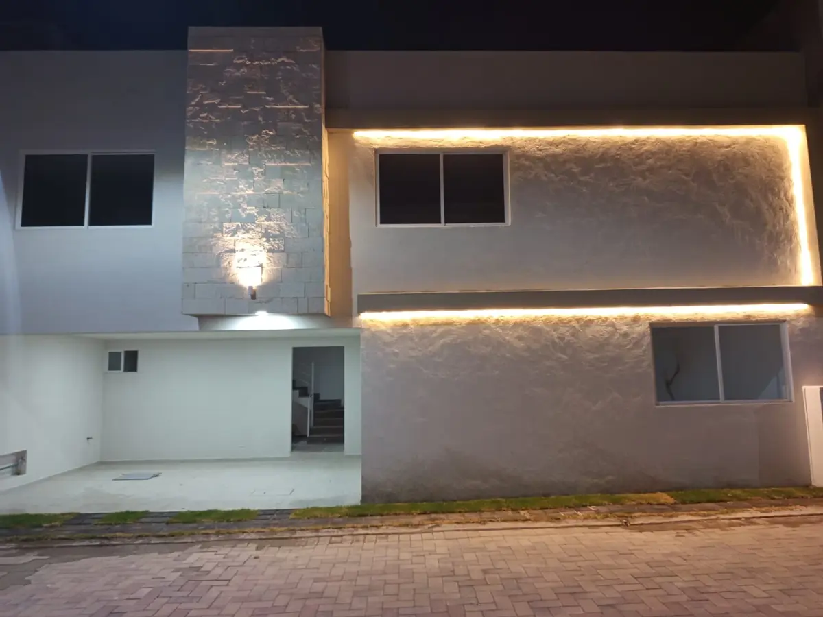 Casa en venta en Fuerte de Guadalupe, Cuautlancingo — foto 1 de 14