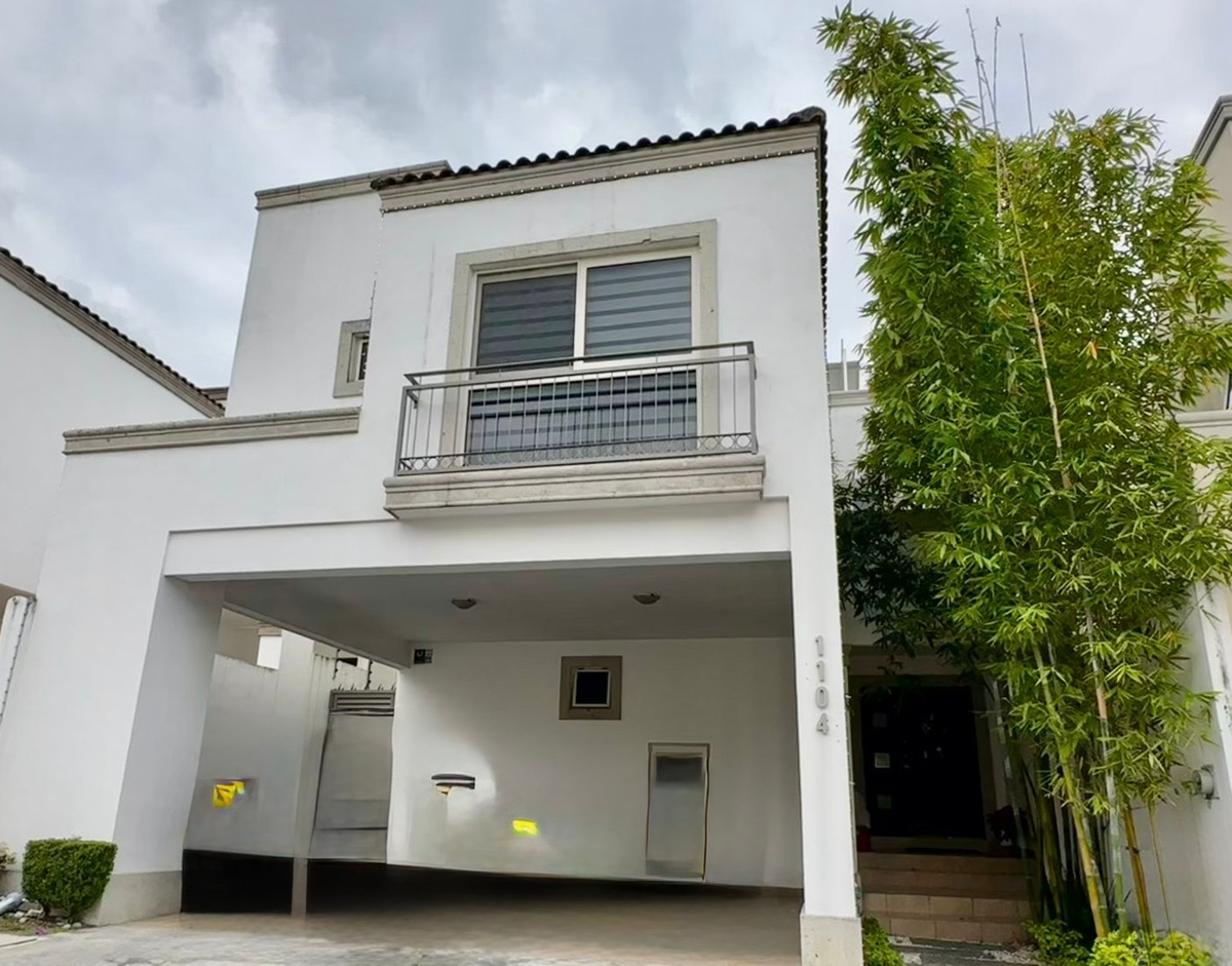 CASA EN VENTA CARRETERA NACIONAL CASA EN VENTA CARRETERA NACIONAL