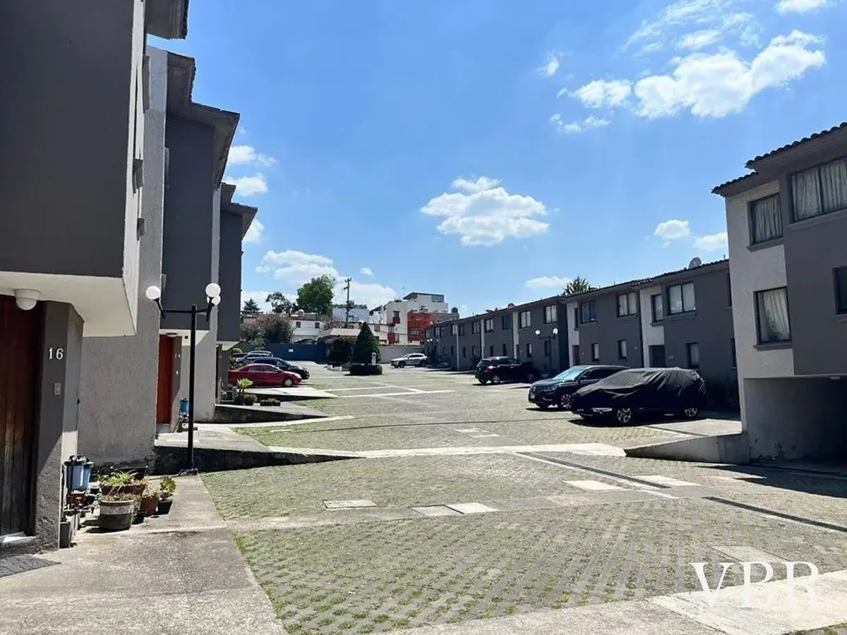 Casa en venta en Cuajimalpa, Cuajimalpa de Morelos — foto 1 de 11