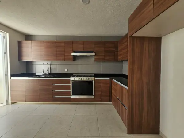 Casa en venta en San Salvador Tizatlalli, Metepec — foto 2 de 19
