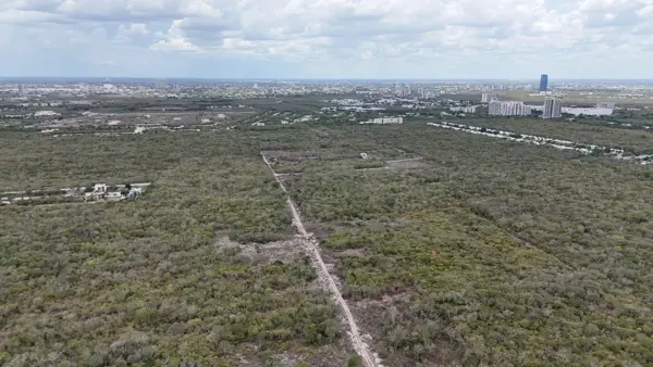 Terreno en venta en Temozon Norte, Mérida — foto 2 de 6