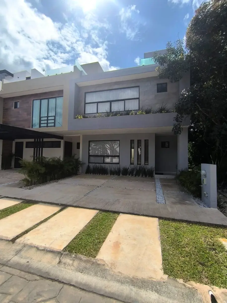 Casa en venta en Arbolada, Benito Juárez — foto 1 de 34