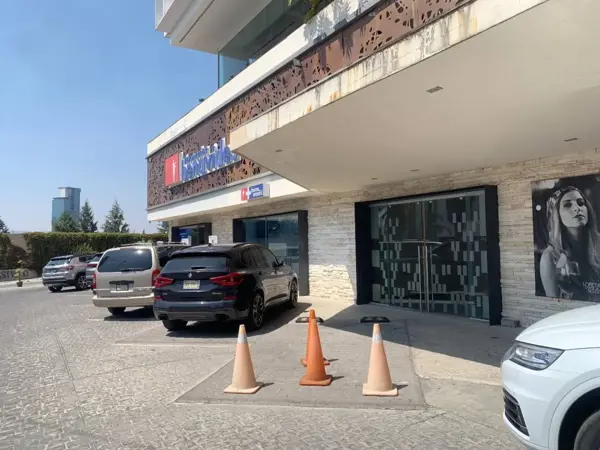 Oficina en venta en Lomas de Angelópolis, San Andrés Cholula — foto 2 de 16
