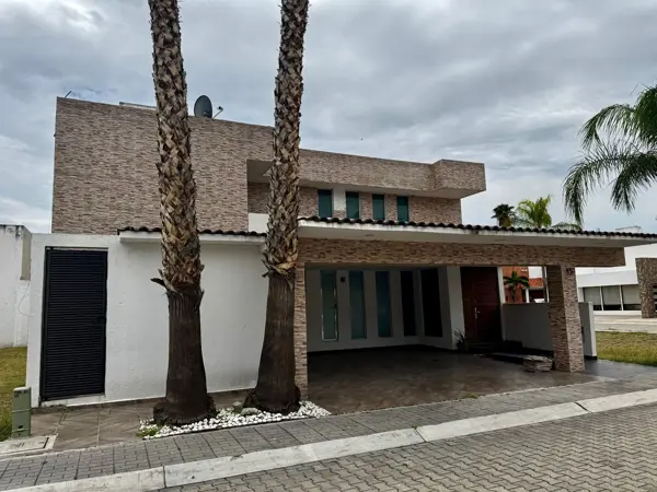 Casa en renta en Villa Antigua, Corregidora — foto 2 de 20