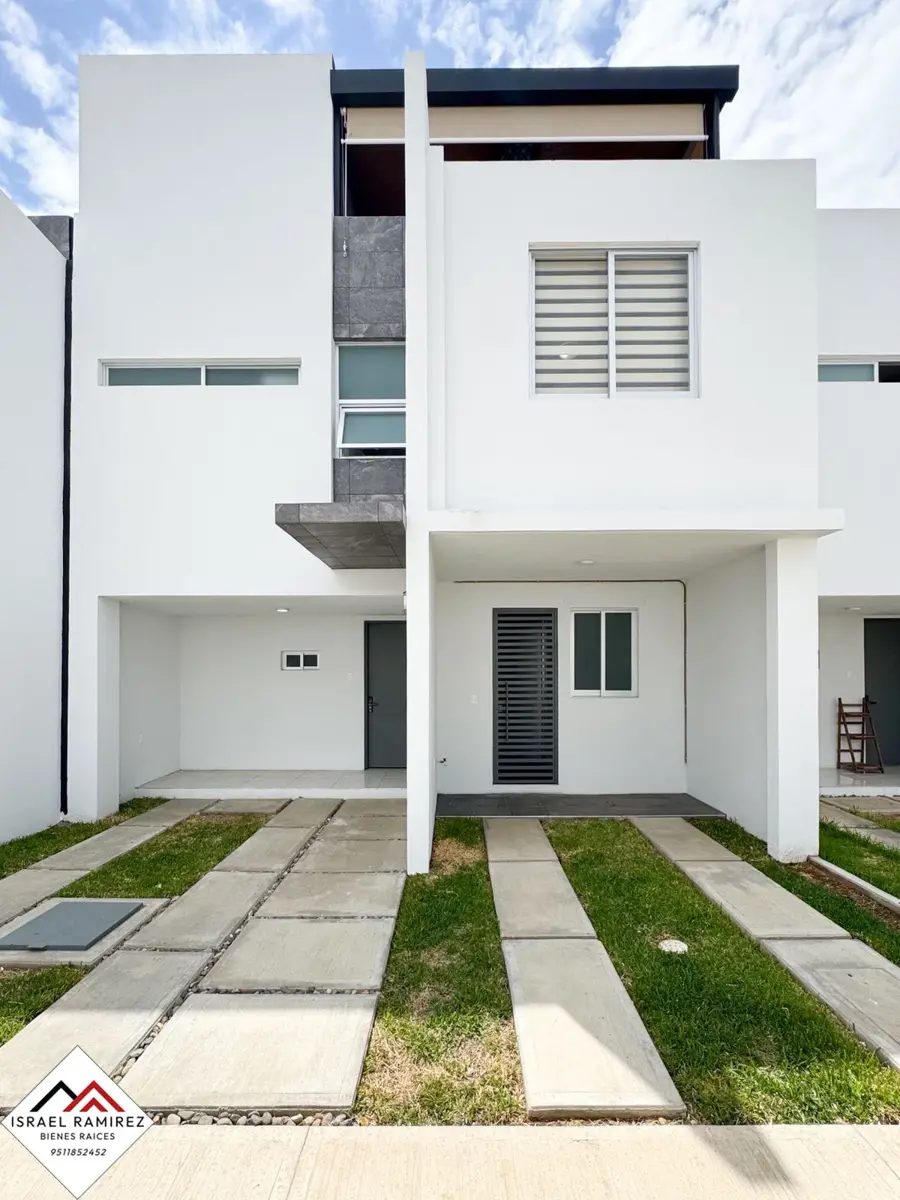 Casa en venta en Los Danzantes, Santa Cruz Xoxocotlán — foto 1 de 10
