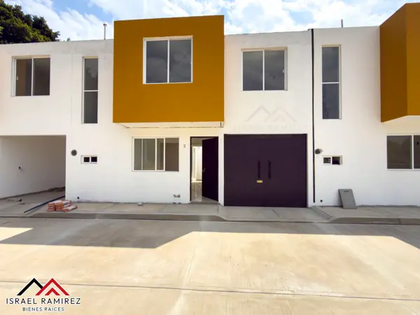 Casa en venta en Odisea, Santa María Atzompa — foto 2 de 17