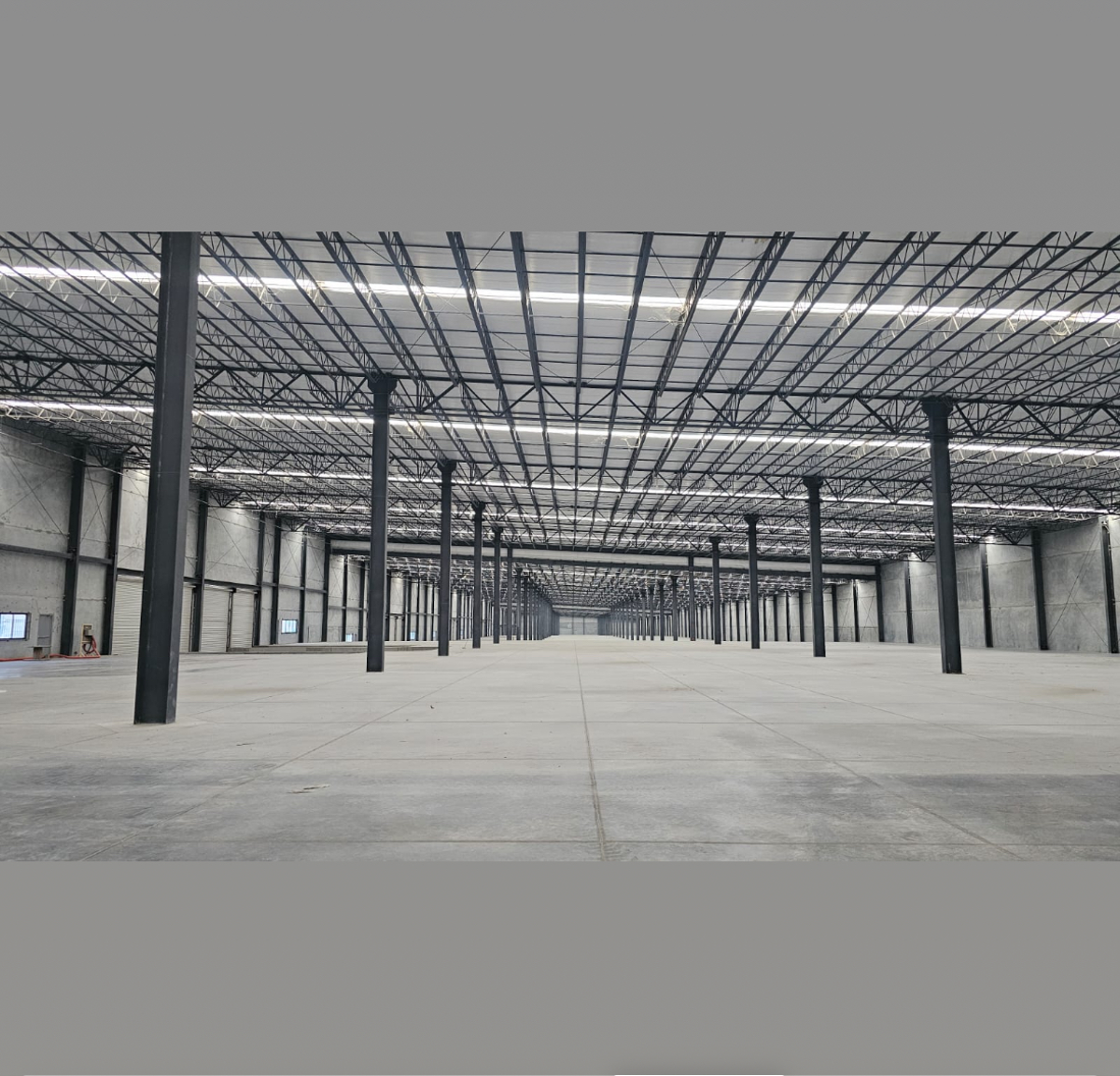 Nave en Renta en Adolfo Lopez Mateos, Santa Catarina, Nuevo León