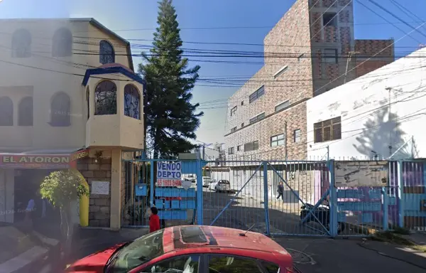 Casa en venta en Lomas Estrella, Iztapalapa, compra con el banco, no se aceptan créditos
