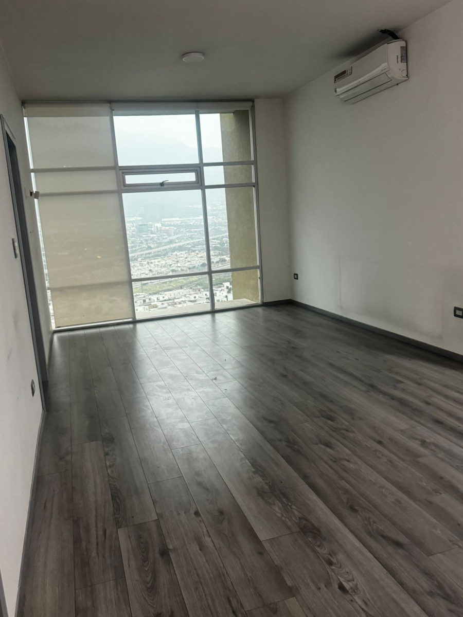 Departamento en venta en Colinas del Valle, Monterrey — foto 1 de 12