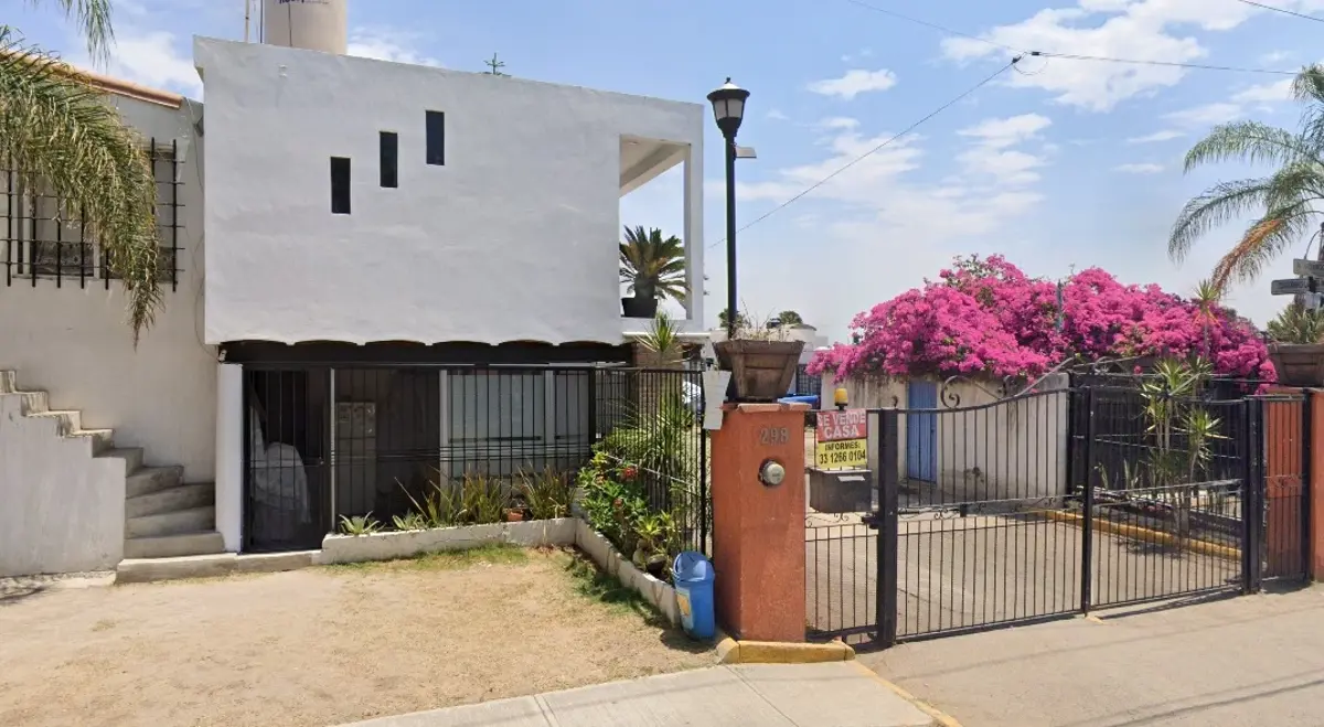 Casa en venta en Alameda, Tlajomulco de Zúñiga — foto 1 de 15