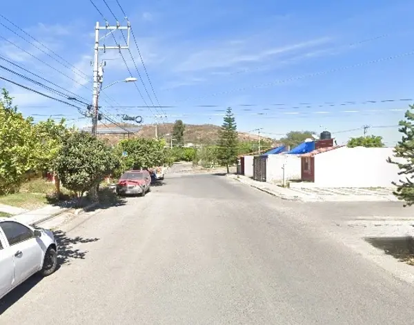 Casa en venta en Mirador del Valle, Tlajomulco de Zúñiga — foto 2 de 12