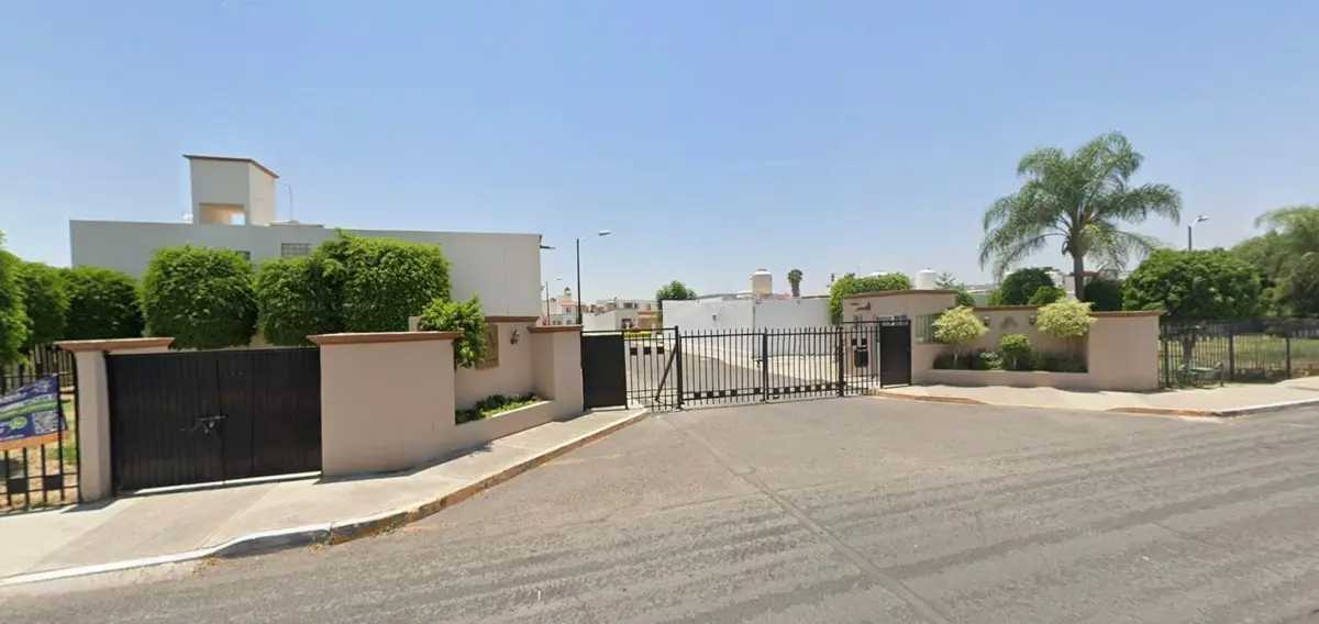 Casa en venta en El Pueblito Centro, Corregidora — foto 1 de 12