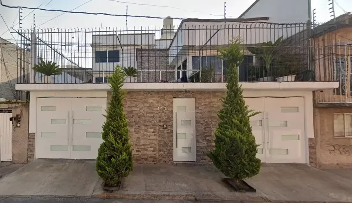 Casa en venta en Estado de Mexico, Nezahualcóyotl — foto 1 de 11