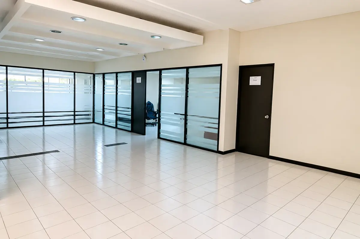 Edificio en renta en Anáhuac II Sección, Miguel Hidalgo — foto 1 de 12