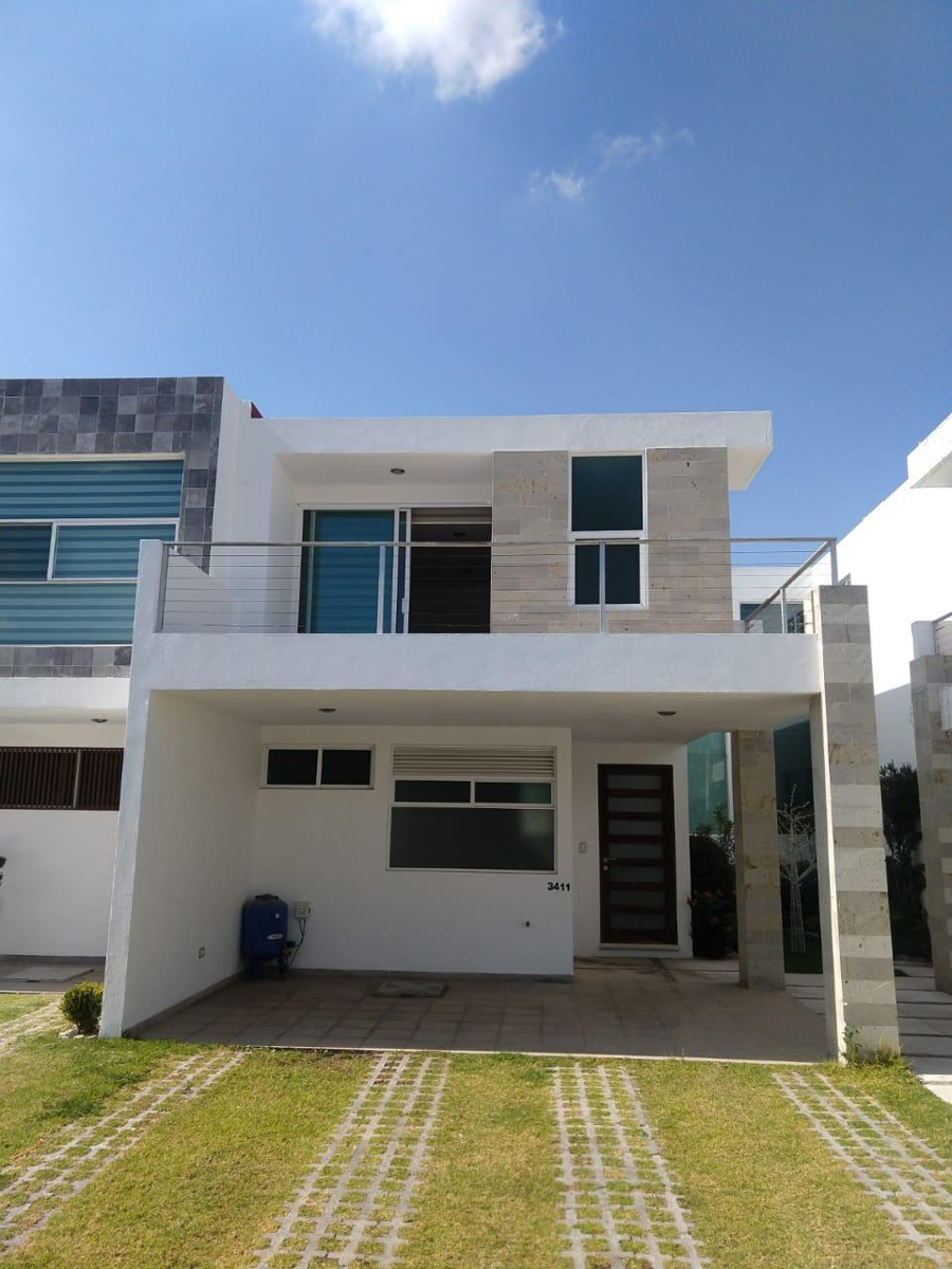 Casa en venta en Santiago Momoxpan, San Pedro Cholula — foto 1 de 15