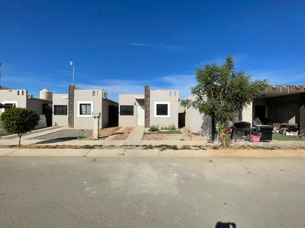 Casa en Cantabria, Hermosillo con Acceso a Áreas Comunes en Venta por Remate Hipotecario MM8011