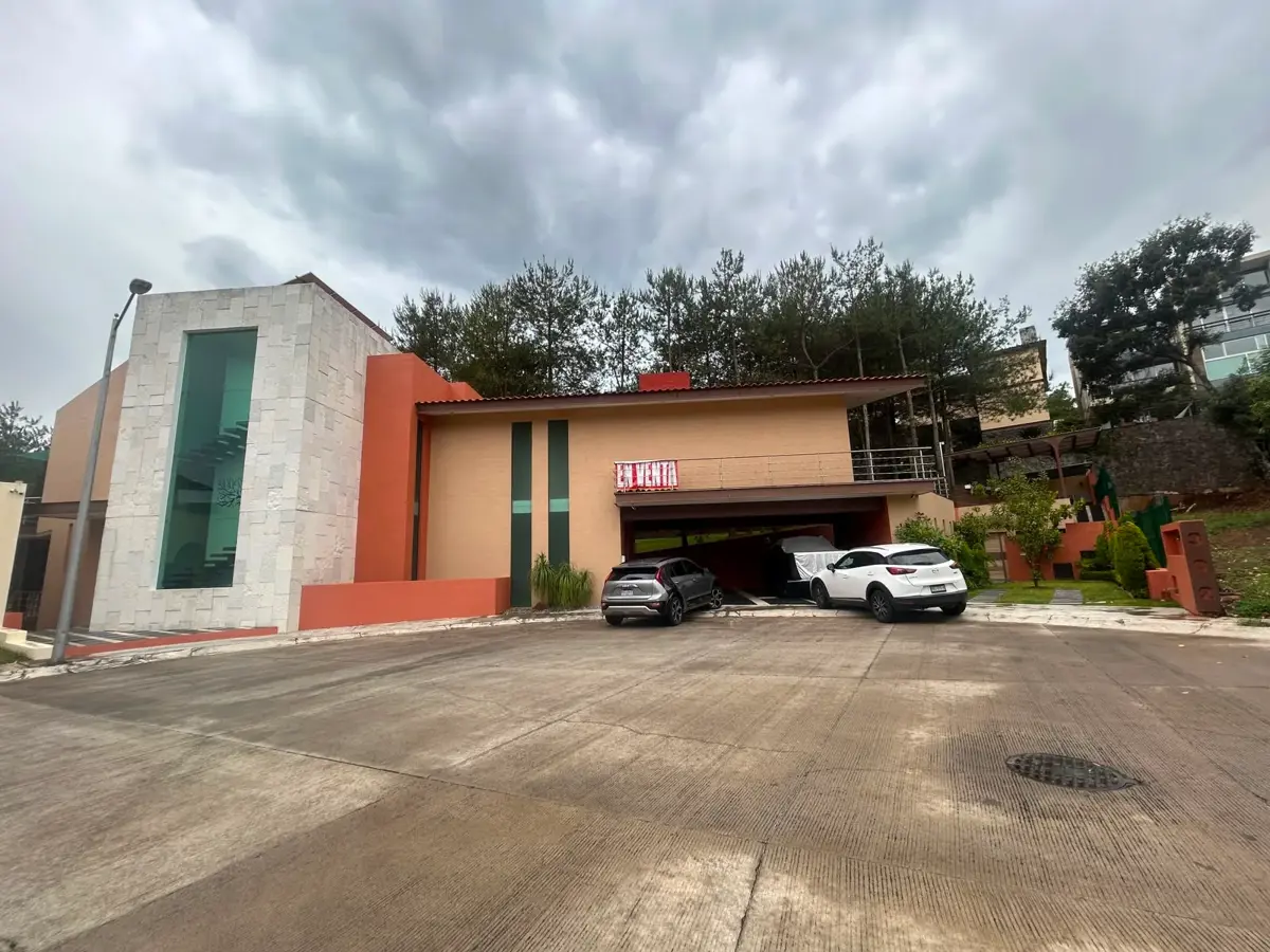 Casa en venta en Montaña Monarca I, Morelia — foto 1 de 34