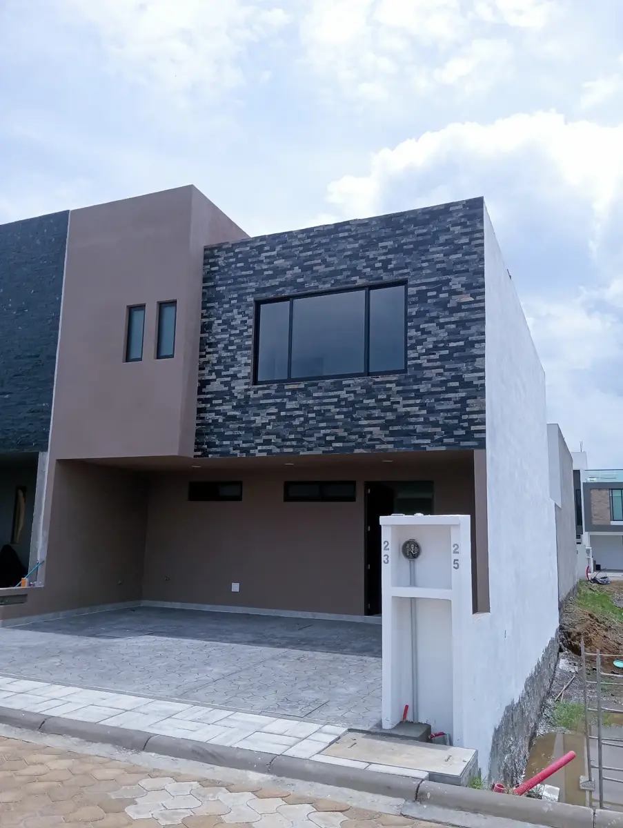 Casa en venta en Caltiare, Cuautlancingo — foto 1 de 11