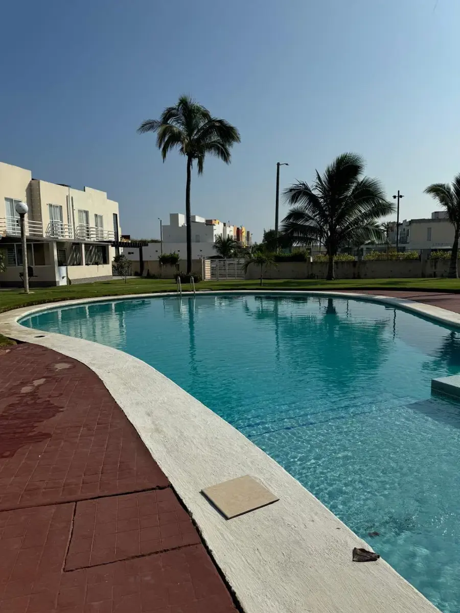 Casa en venta en Residencial Playa Dorada, Alvarado — foto 1 de 10