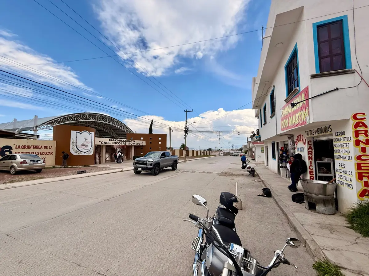 Terreno en venta en Miguel Ramos Arizpe, Pachuca de Soto — foto 1 de 17