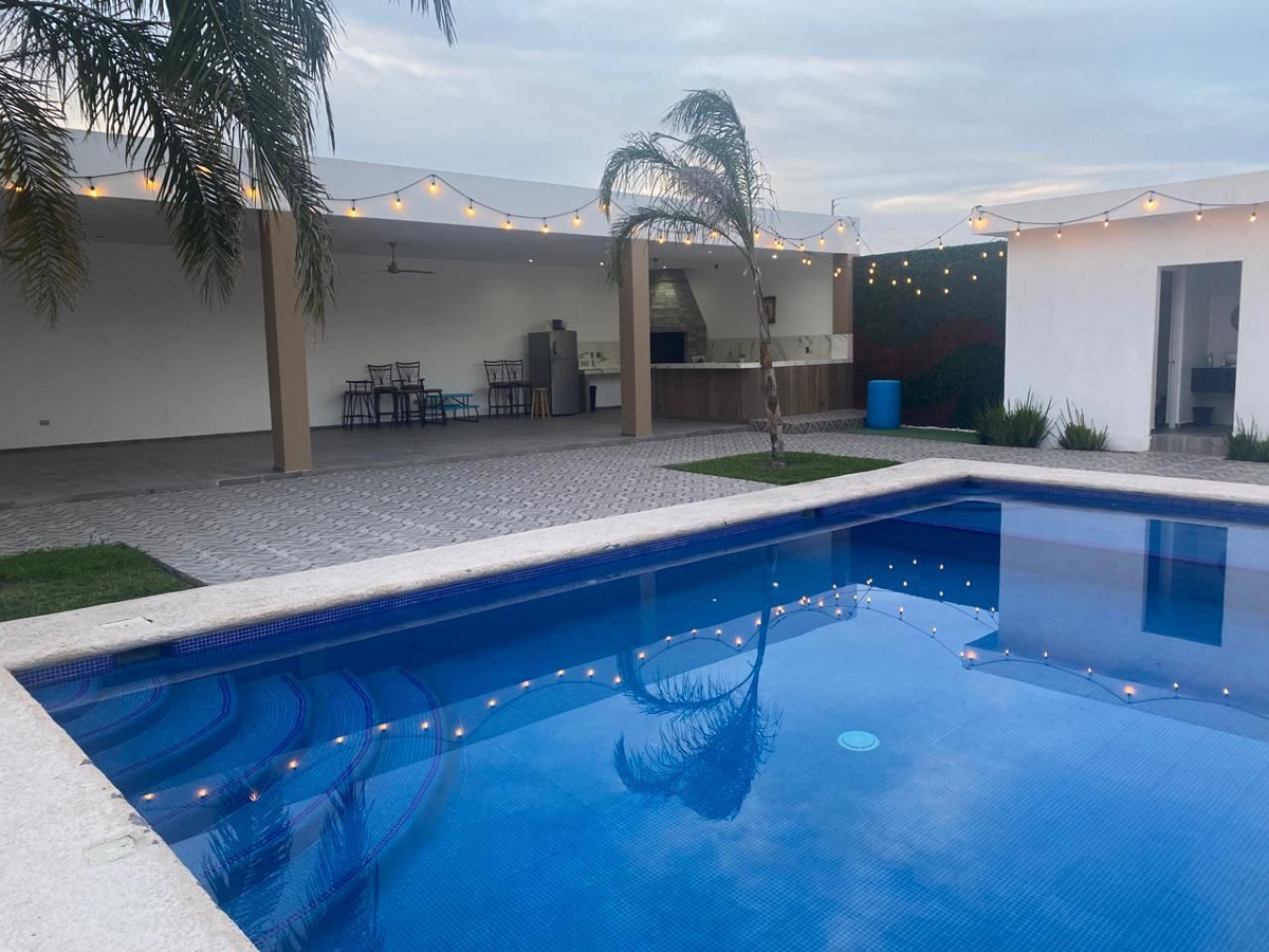 Quinta en venta en Portal de Zuazua, General Zuazua — foto 1 de 14