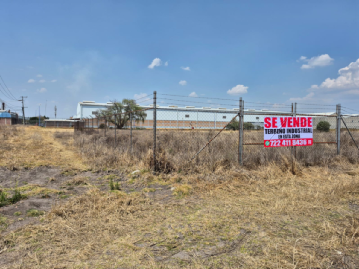 Terreno en venta en San Blas Otzacatipan, Toluca — foto 1 de 2