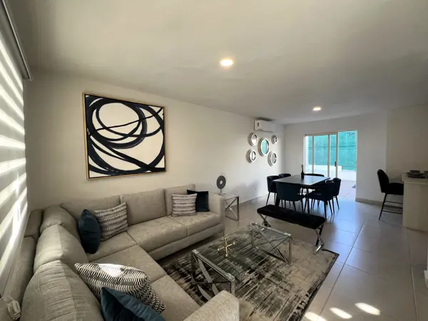 Casa en venta en Balcones de San Patricio, General Escobedo — foto 2 de 41