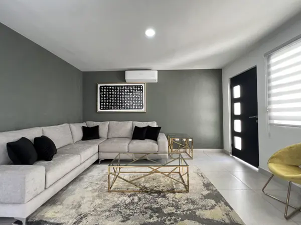 Casa en venta en Balcones de San Patricio, General Escobedo — foto 3 de 38