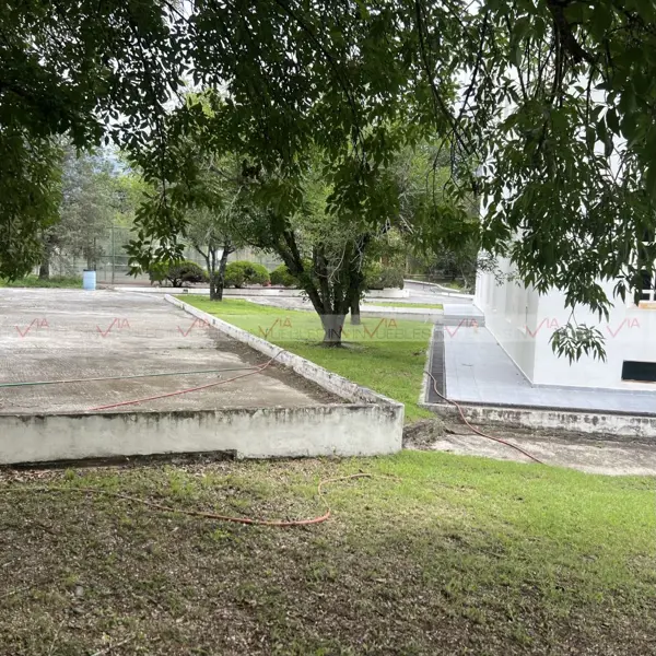 Casa en venta en La Cieneguilla, Santiago — foto 2 de 39