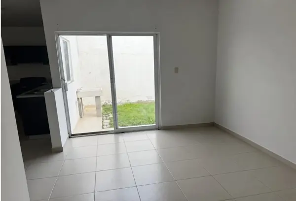 Casa en venta en Alebrijes Residencial, Torreón — foto 2 de 14