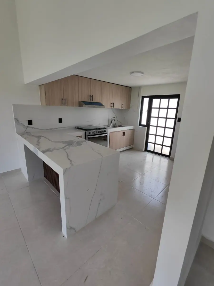 Casa en venta en Acapatzingo, Cuernavaca — foto 1 de 12