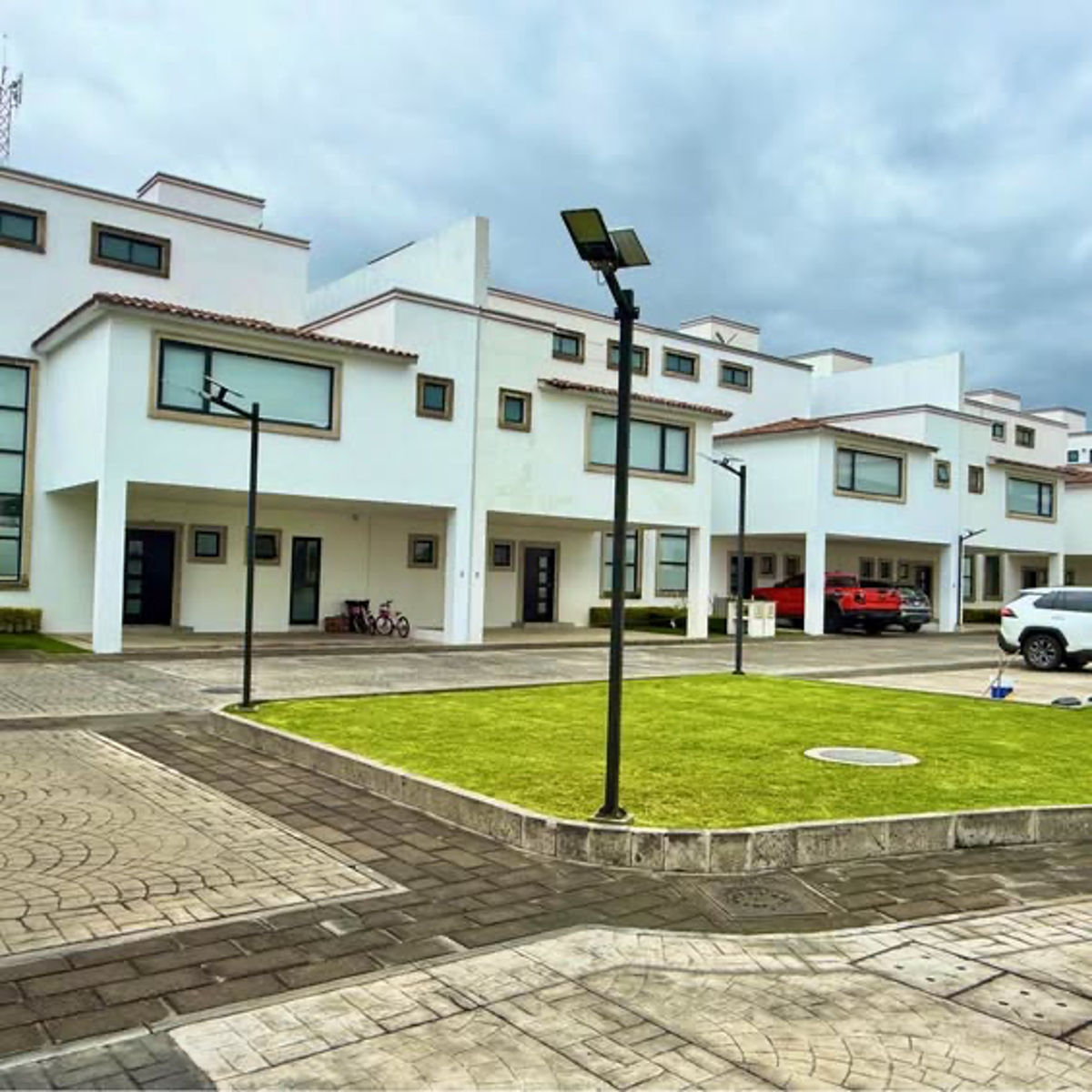 Casa en venta en Llano Grande (El Salitre), Metepec — foto 1 de 22