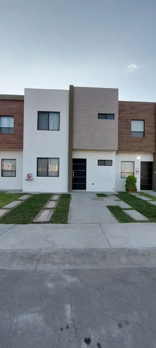 Casa en venta en Tabachines, Gómez Palacio — foto 1 de 10