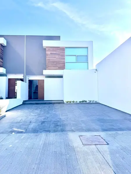 Casa en venta en Montaña Monarca I, Morelia — foto 3 de 28