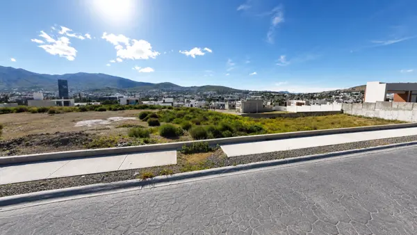 Terreno en venta en El Portezuelo, Mineral de la Reforma — foto 3 de 4