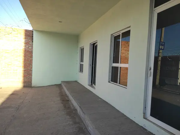 Edificio en renta en Granjas Banthi, San Juan del Río — foto 2 de 17