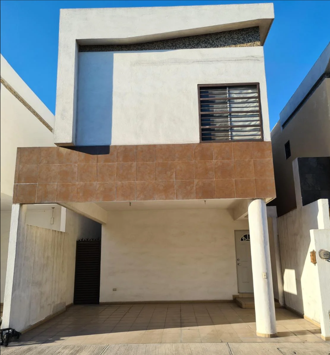 Casa en venta en Centrika Crisoles, Monterrey — foto 1 de 13