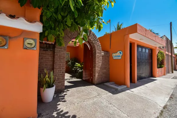 Casa en venta en Delfines, Mazatlán — foto 3 de 100