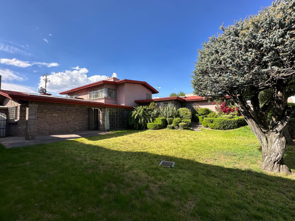 Casa en venta en Cipres, Toluca — foto 3 de 30