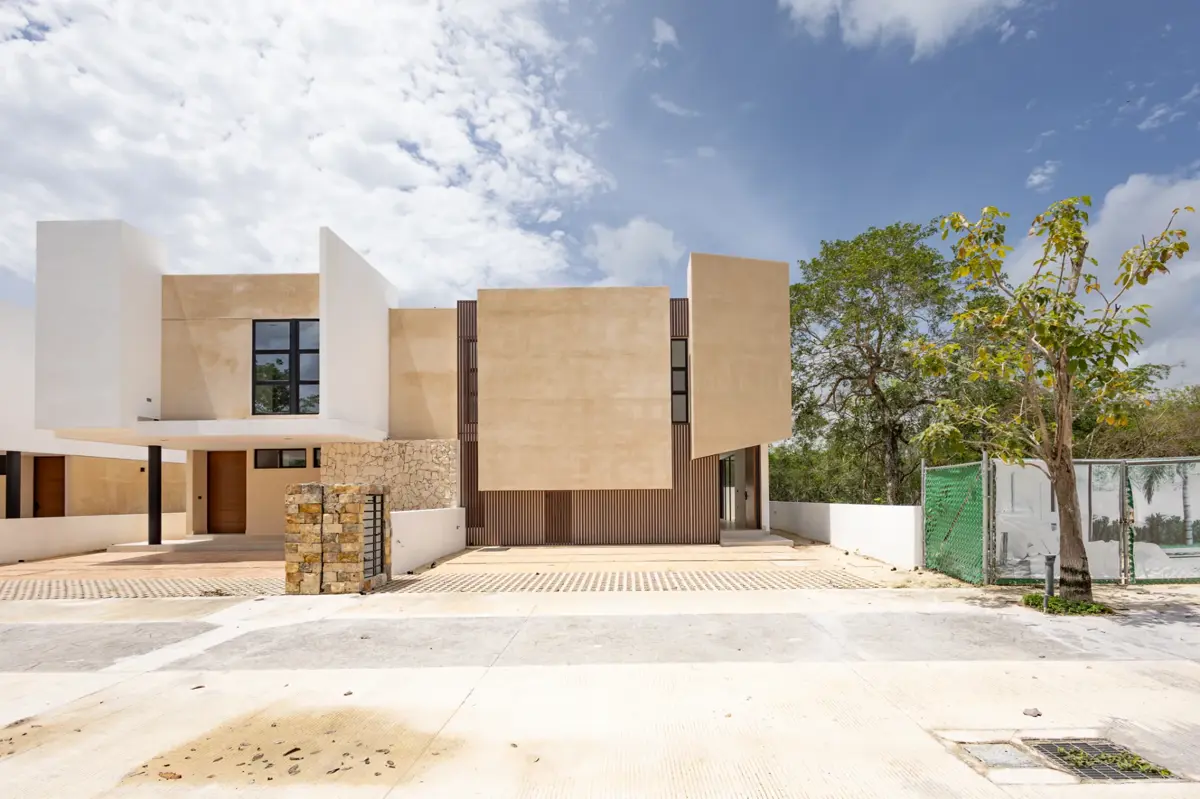 Casa en venta en Yucatán Country Club, Mérida — foto 1 de 11